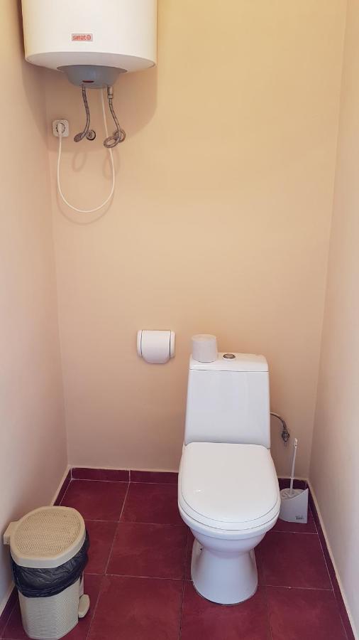 גגרה Apartments On Lakoba מראה חיצוני תמונה