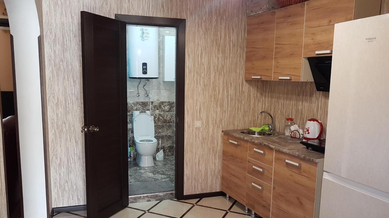 גגרה Apartments On Lakoba מראה חיצוני תמונה